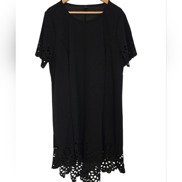 SHEIN Dresses & Skirts - SHEIN Black Curve Dress Size 2xl